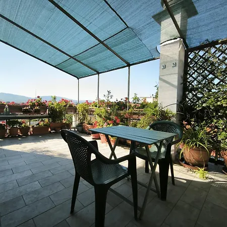 Terrazza Tra Fiori E Cielo 4*